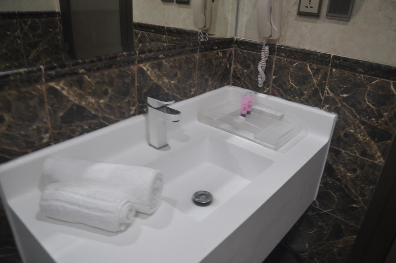 Almanzel Althahabi Aparthotel Dammam Exterior foto